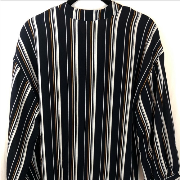 NWT Lush stripped hi-lo top - Picture 7 of 9